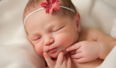 Новорожденные девочки: правила ухода и гигиена 